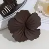 Pinza para el pelo de flor de margarita de color Morandi mate transfronteriza europea y americana para recogido en la parte trasera del cabello Pinza para el pelo de flor Pinza de tiburón Accesorio para el cabello para mujer