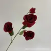 Nuevo Producto Flores Artificiales de Platycodon de 4 Cabezas Set para Salón de Bodas Decoración Materiales Florales Ornamentos de Exhibición para Centros Comerciales Flores de Seda Al por Mayor