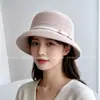 Elegante gorro de punto estilo francés para mujer, gorro cálido tipo pantalla para otoño e invierno con hebilla de cinturón, sombrero tipo cubo para uso diario al aire libre, moderno