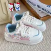 Zapatos de Moda para Niños 2026 Zapatillas Blancas de Suela Gruesa para Niñas, Nuevo Estilo Primavera y Verano Zapatos Deportivos Casuales que Aumentan la Altura para Estudiantes