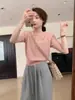 Camiseta Amarilla de Hombros Caídos y Manga Corta para Mujer, Nuevo Estilo Verano 2026, Top Corto de Punto Ajustado Versátil de Alta Gama