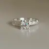 Anillo Frosted Exquisito de Lujo Ligero para Mujer, Diseño de Nicho Estilo Ins, Anillo Abierto Elegante y Grácil, Anillo Popular para el Dedo Índice