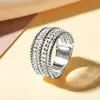 Anillo de Diamante de Círculos Múltiples para Mujer, Super Brillante, Moderno, Lujo Ligero, Anillo de Diamante de Fila Nicho, Circonita, Diseño de Alta Gama, Venta Caliente Transfronteriza al por Mayor