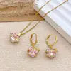Collar con Flores de Colores y Diseño de Corazón, Accesorios de Collar Corazón del Océano para Mujeres, Temperamento de Lujo Ligero, Regalo Versátil para Mejor Amiga