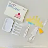 Bolo de Aniversário Descartável Seis Peças Talheres Caixa de Presente Suprimentos de Confeitaria Podem Ser Combinados Livremente Vela Garfo Faca Prato Combinação
