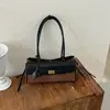 Bolso de mano retro mate estilo commuter para mujer, nueva colección otoño/invierno 2026, bolso de hombro de gran capacidad, bolso de axila y bolso tote
