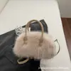 Otoño e Invierno Nuevo Bolso de Peluche Lindo Moda para Mujer Diseño de Nicho Bolso de Mano Popular Bolso Bandolera de Hombro