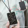 Bodhisattva Ajedrez Carvado de Madera de Águila 461 Colgante Unilateral Marca Zaki Estilo Chino Juguete de Madera de Mano para Colgar en el Cuello