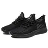 Nuevos Zapatos de Hombre verano transpirables finos huecos deportivos para correr de malla zapatos de malla para hombre ligeros de malla negra zapatos de moda