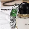 2025 Nuevo Reloj de Acero de Lujo Ligero para Mujer Moda Estudiante Cuadrado Simple Reloj de Cuarzo Venta al por Mayor