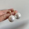 Brincos de Pérola Simples de Luxo Leve de Nicho de Alto Padrão para Mulheres Estilo Francês Super Fada Versátil Elegante Brincos Grandes de Pérola Joia de Orelha
