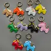 Año del Caballo Llavero Colgante Creativo de Cuero con Forma de Caballo Práctico Lujo Ligero Caballo del Zodiaco Regalo de Año Nuevo Mascota del Año del Caballo Regalo