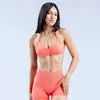 Soporta personalización OEM/ODM de sujetadores sin costuras de cuello halter para mujer, sujetadores deportivos transpirables para correr, fitness y yoga