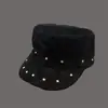 Chapéu alto de topo plano retro japonês com tachas para mulheres, boina versátil e estilosa, circunferência da cabeça grande, faz o rosto parecer menor, boné de bico