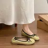 Zapatos tipo rollito de huevo con lazo estilo francés, populares planos para mujer, zapatos de punta poco profunda, nueva colección otoño 2026, zapatos slip-on dulces y lindos