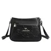 Bolso de mujer con diseño de nicho casual 2026 nuevo elegante y único versión coreana bolso de hombro cruzado bolso cuadrado pequeño de moda