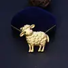 Broche Animal Fofo Retrô Ano do Carneiro Ovelhinha Alfinete Requintado Versátil Moderno Acessórios de Ovelha Broche Anti-exposição