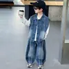 Conjunto Jeans Masculino Primavera e Outono Estilo Coreano Crianças Bonitas Tendência Colete Conjunto de Três Peças Crianças Pequenas e Médias Roupas de Comércio Exterior