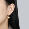 Estilo coreano Ins Novo nicho Dupla face Trevo de quatro folhas Amor Fivela de orelha em forma de coração Moda Personalidade All-match Brincos de aço de titânio