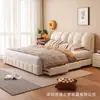 Cama de tela de choux a la francesa, cama doble tapizada de lujo ligero para dormitorio principal, cama de princesa de 1.8m para apartamento pequeño, famosa en internet