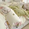 Set de cuatro piezas de algodón de dibujos animados Algodón Ropa de cama linda para niños Dormitorio de estudiantes Funda de edredón Sábana Bajera Juego de tres piezas Grasa de cama