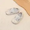 Zapatos de Malla para Niños 2026 Verano Cerrados Transpirables Sandalias de Malla para Niños Velcro Separación Dedo del Pie Zapatos de Pezuña de Cerdo