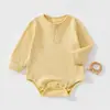 Mameluco de Bebé Estilo Otoño Ropa para Recién Nacidos Rayado Hombros Descubiertos Monito Fuente de Fábrica Clase A