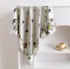 Novo Estilo Estilo Fragrante Lenço Quadrado Pequeno de Seda Lenço Feminino de Primavera e Verão Lenço com Estampa de Proteção para o Pescoço Lenço Profissional