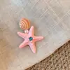 Grampo de Cabelo Estilo Férias de Verão na Beira-Mar com Estrela-do-Mar e Concha, Fresco e Doce, Acessório de Cabelo Simples e Versátil com Senso de Design para Viagem e Fotografia