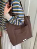 2026 Nuevo Bolso de Hombro Versátil de Gran Capacidad para Invierno Bolso Tote Simple y Elegante Bolso de Clase para Estudiantes Universitarios Bolso de Moda para Mujer