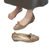 Moda retro francesa nova 2026 sapatilhas femininas com aumento interno de altura, bico fino, detalhe de laço, sapatos versáteis para o dia a dia