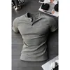 Camisa Henry estilo americano, camisa masculina de manga curta justa, gola redonda, casual para fitness, secagem rápida, cor sólida, elástica, camiseta base slim fit, camiseta