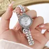 Reloj Pulsera de Perlas Estilo Nuevo para Mujer, Gama Alta, Elegante, Esfera de Concha Colorida, Lujo Ligero, Reloj de Sirena de Nicho para Mujer