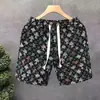 Shorts Casuales de Verano Nuevos Estilo Coreano Transfronterizos, Elegantes para Hombre Moda Outdoor Tendencia Juvenil de Cinco Puntos Shorts de Playa