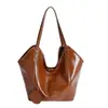 Bolso Tote de Lujo de Cuero Suave de Gran Capacidad Accesible para Mujer Otoño 2025 Retro Coreano Elegante de Gama Alta Bolso de Hombro Único