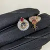 Conjunto de Colar e Brincos Chopin Happy Diamond Series Ouro V High-End Rubi Diamante Único Corrente Simples Rotativa para Clavícula