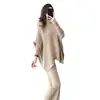 Conjunto casual de duas peças em estilo descontraído, nova coleção outono e inverno, apresentando um top de tricô com manga morcego irregular e calça pantalona.
