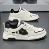 Zapatos de Hombre Nuevos de Primavera 2026 Transpirables Blancos Tenis Estilo Coreano para Hombre de Moda Versátiles Deportivos Casuales Zapatos de Moda