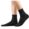 Calcetines empaquetados individualmente calcetines de media pantorrilla para hombre otoño e invierno absorbentes de sudor transpirables calcetines de media pantorrilla para hombre de negocios color liso antiolor Zhuji