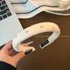 Diadema retro de alta calidad con dientes para otoño e invierno para mujer, diseñada para realzar la apariencia de la coronilla, nuevo estilo 2026, antideslizante, accesorio para el cabello versátil