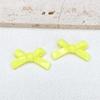 Pequeno laço de fita fresco gravata borboleta miçangas 20x34mm diy acessórios de joalheria acrílica miçangas soltas corrente para celular