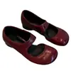 Sapatos Mary Jane vermelhos estilo retrô francês para mulheres, novo modelo de verão, elegantes e versáteis, adequados para combinar com saias, com uma única tira e salto grosso