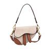 Bolso de axila de alta calidad para niños, color de contraste, bandolera individual tipo sillín, moda para niñas, a juego, estilo Ins, nuevo, otoño e invierno, nicho