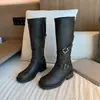 712-19 Botas Longas Estilo Deserto para Mulheres Plus Size Botas de Cano Alto para Pernas Grossas Panturrilha Larga Botas de Cavaleiro Botas Western Retrô Botas Femininas de Tamanho Grande