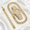 Relógio de Pulso de Quartzo Redondo Cravejado de Diamantes Estilo Hip-Hop da Moda com Conjunto de Pulseiras, Conjunto de Relógios Tendência Unissex