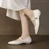 Zapatos de cuña estilo francés, nuevo modelo primavera 2026, elegantes zapatos de piel inspirados en Chanel, versátiles zapatos Mary Jane blancos de punta cuadrada para mujer