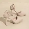 Zapatos de Tacón Alto Sexy de una Sola Tira Sandalias de Punta Fashion para Mujer 2026 Nuevo Estilo Elegante