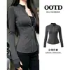 Top deportivo blanco de manga larga ajustado para mujer, nuevo modelo 2026, chaqueta de principios de otoño, cuello alto, ropa de yoga ajustada