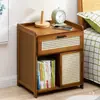 Mesita de Noche Simple Madera Maciza Pequeño Gabinete Almacenamiento Lujo Ligero Dormitorio Mesita de Noche Simple Estilo Nórdico Europeo Moderno Mini