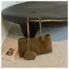 Bolso de mano de gran capacidad, bolso de moda para el trabajo, diseño de nicho, vintage 2026, bolso tote casual moderno personalizado para mujer